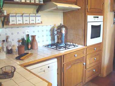 The fitted kitchen